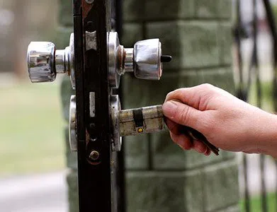 Neighborhood Locksmith Store Clarksville, IN 812-250-1902 - 24-7-locksmith
